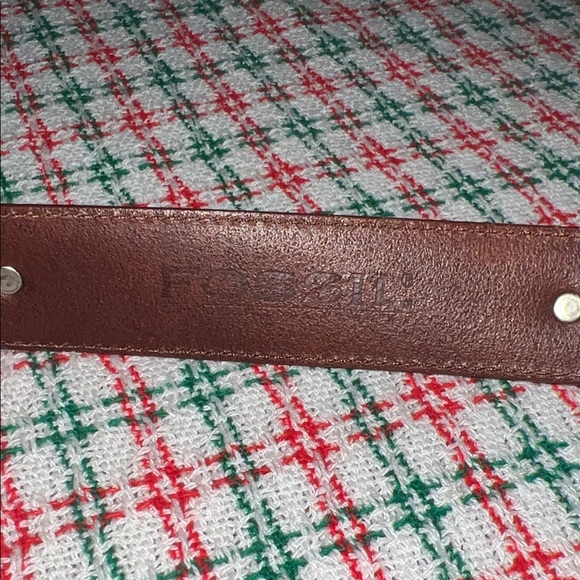 Fossil Vintage 1997 Leather and Silver Belt - Picture 3 of 6